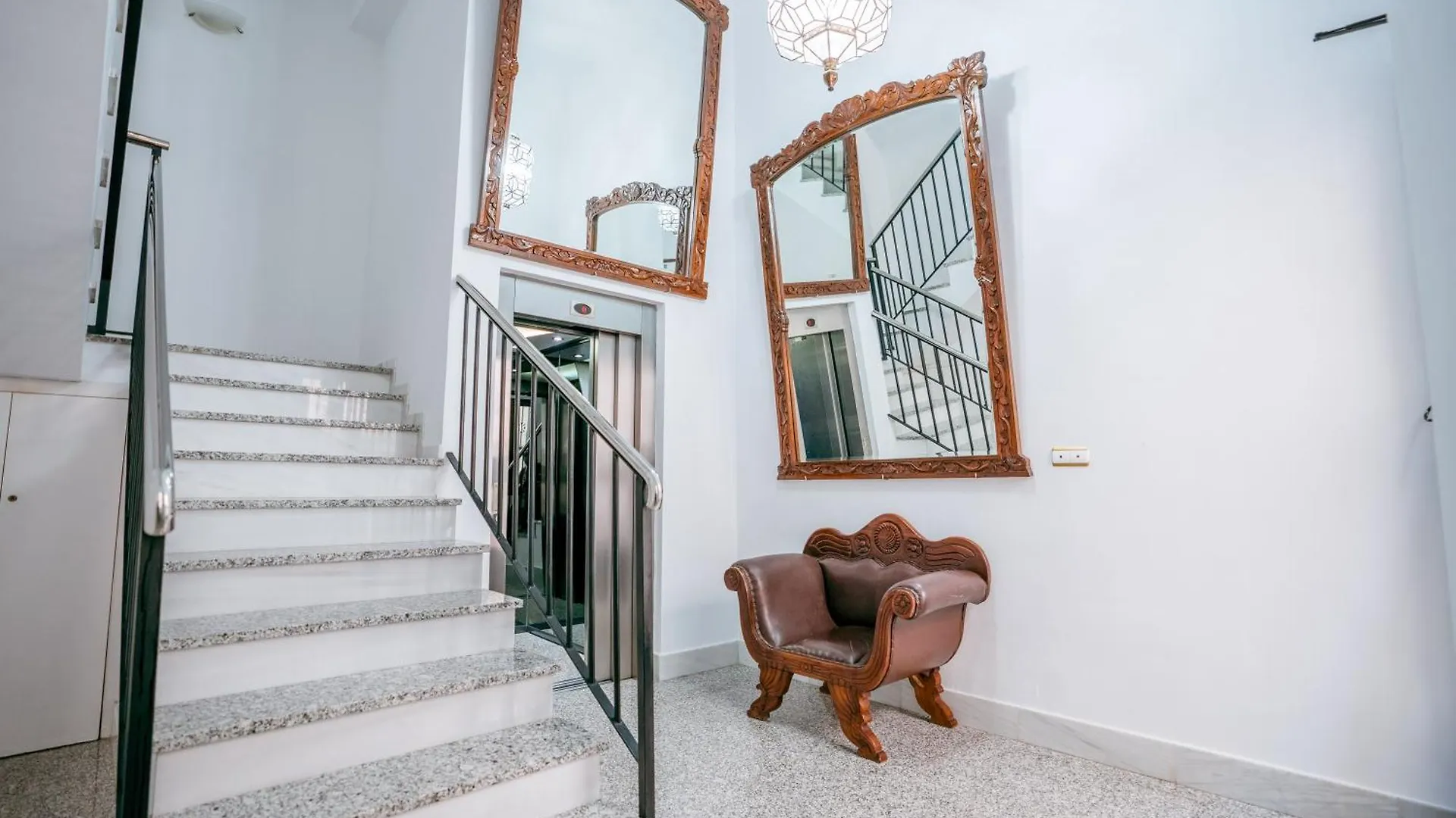 Apartamentos El Tranco Del Mar Almuñécar
